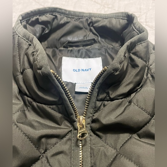 Green quilted vest - Picture 3 of 6